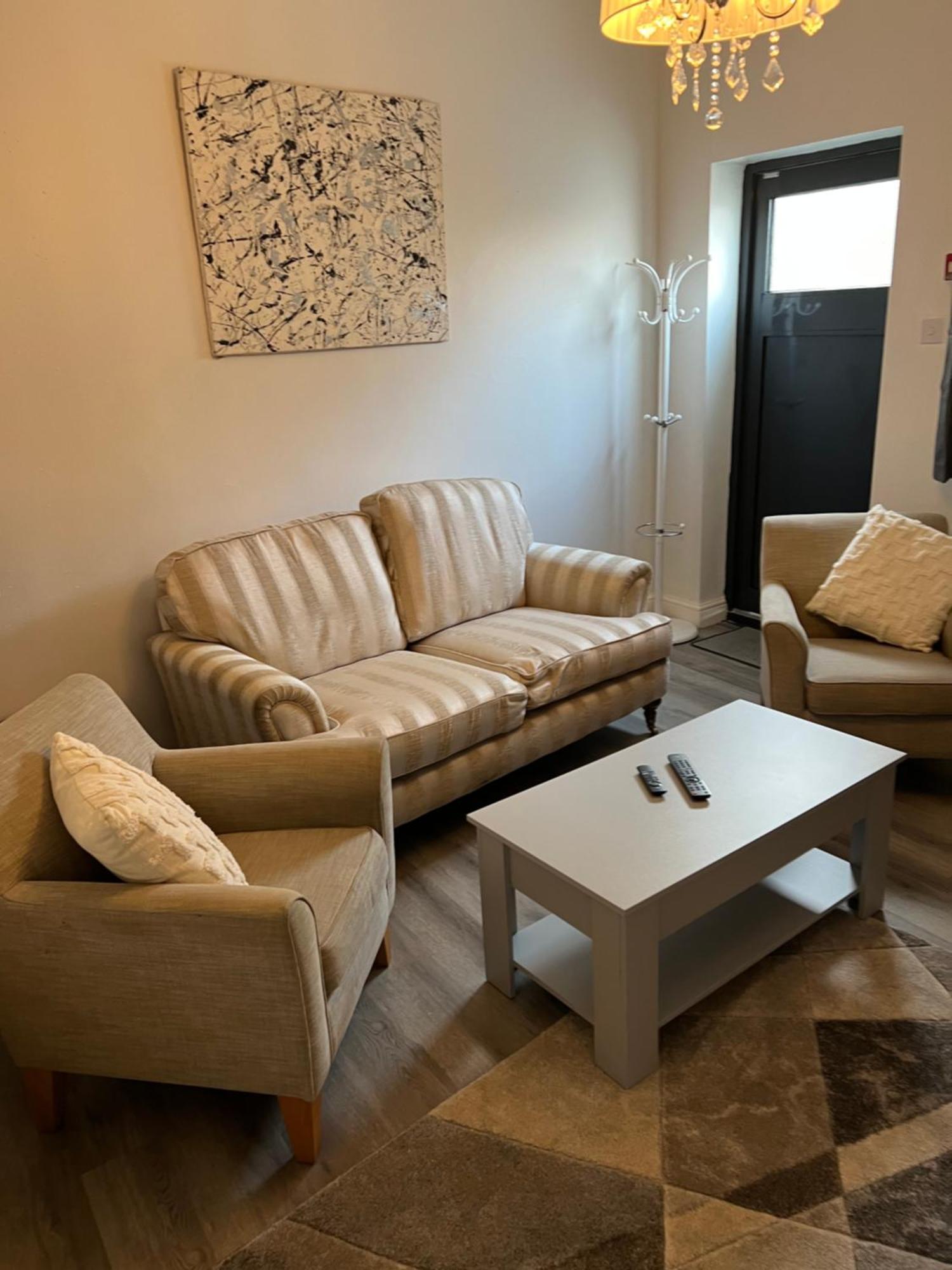 2 Bedroom Town Apartment Ipswich Extérieur photo